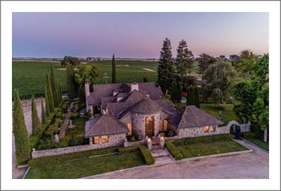 Paso Robles Vineyard For Sale - Branch Road Vineyard For Sale - Luxury Home with Beauiful Mature Gardens