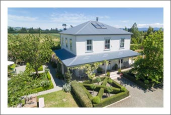 New Zealand Winery, Vineyard, Olive Grove and Farmhouse For Sale