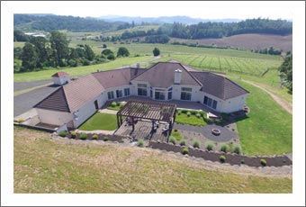 Oregon Luxury Estate and Vineyard For Sale - Yamhill County Wine Country Real Estate