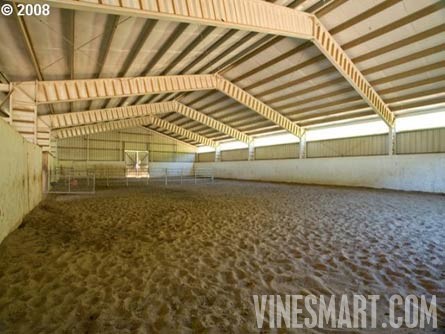Hood River, Oregon - Beautiful Home with Large Equestian Facilty For Sale - Winery Potential - Wine Real Estate