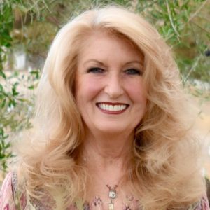 Carolynne Potts